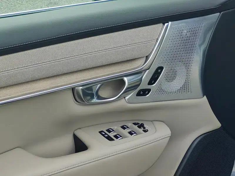 2026 Volvo S90 PHEV T8 AWD Long Range Smart Luxury Edition — миниатюра 12