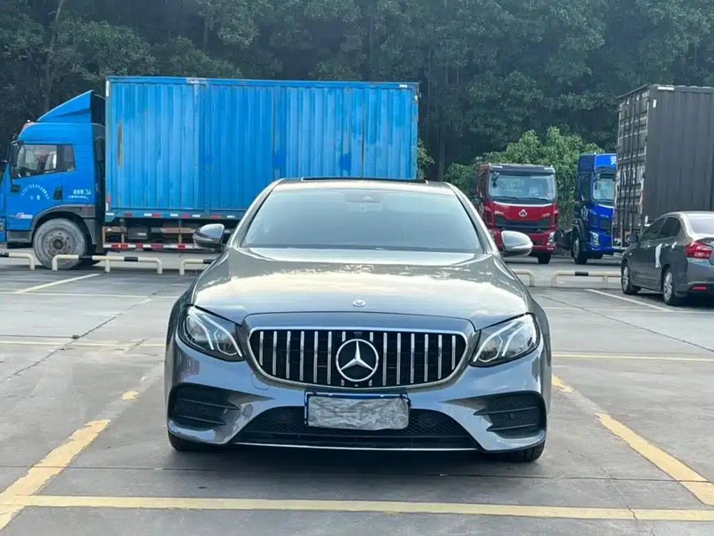 2016 Mercedes-Benz E-Class E 300 L Sport Style — миниатюра 2