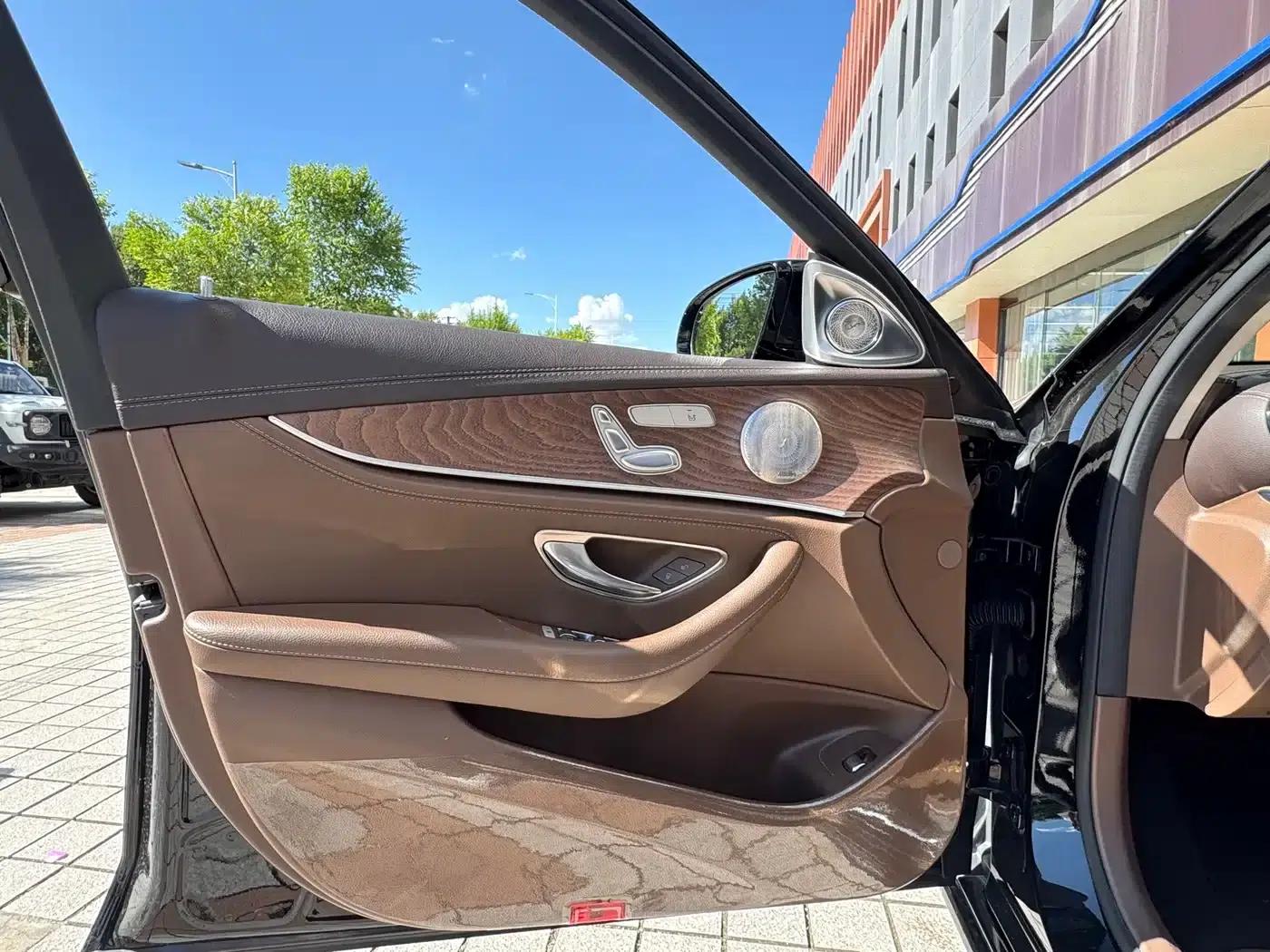 Mercedes-Benz E-Class 2021 Facelift E 260 L Sport — миниатюра 8