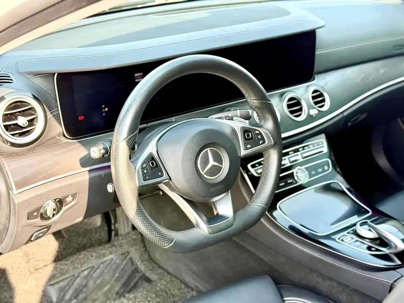 2016 Mercedes-Benz E-Class E 200 L Sport — миниатюра 14