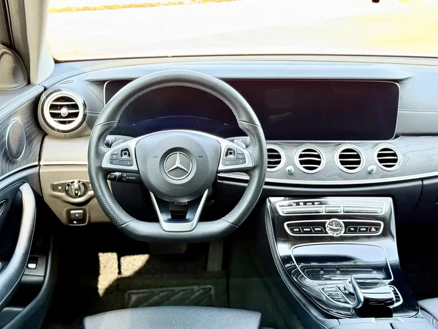 2016 Mercedes-Benz E-Class E 200 L Sport — миниатюра 17