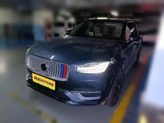 2024 Volvo XC90 PHEV E-Drive Hybrid T8 Long Range Premium Luxury Edition (7-seater)