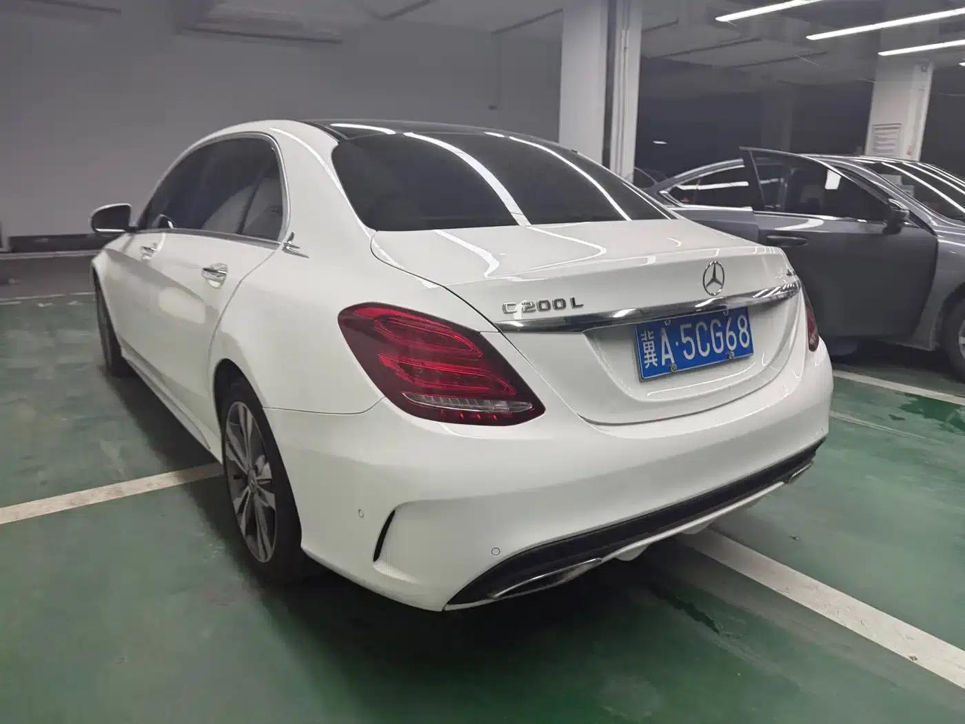 2017 Mercedes-Benz C-Class Facelift C 200 L 4MATIC Sport Edition — миниатюра 10