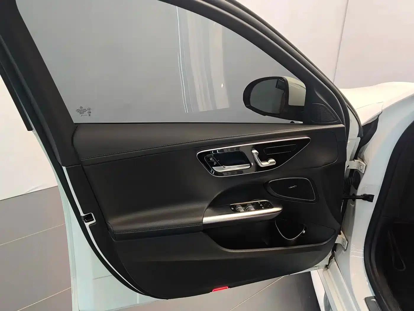 2024 Mercedes-Benz C-Class C 260 L — миниатюра 7