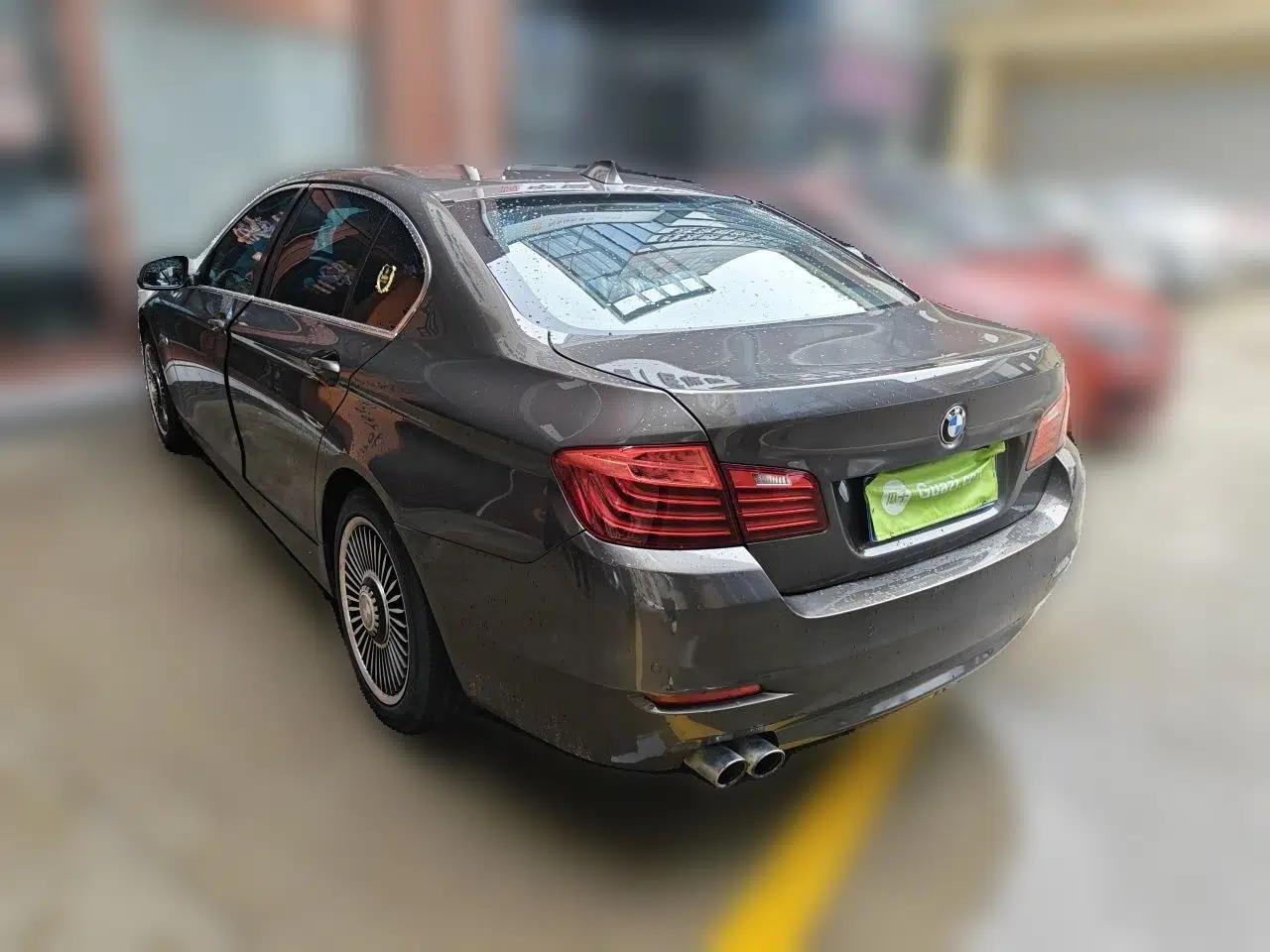 BMW 5 Series 2014 520Li Elegant Model — миниатюра 4
