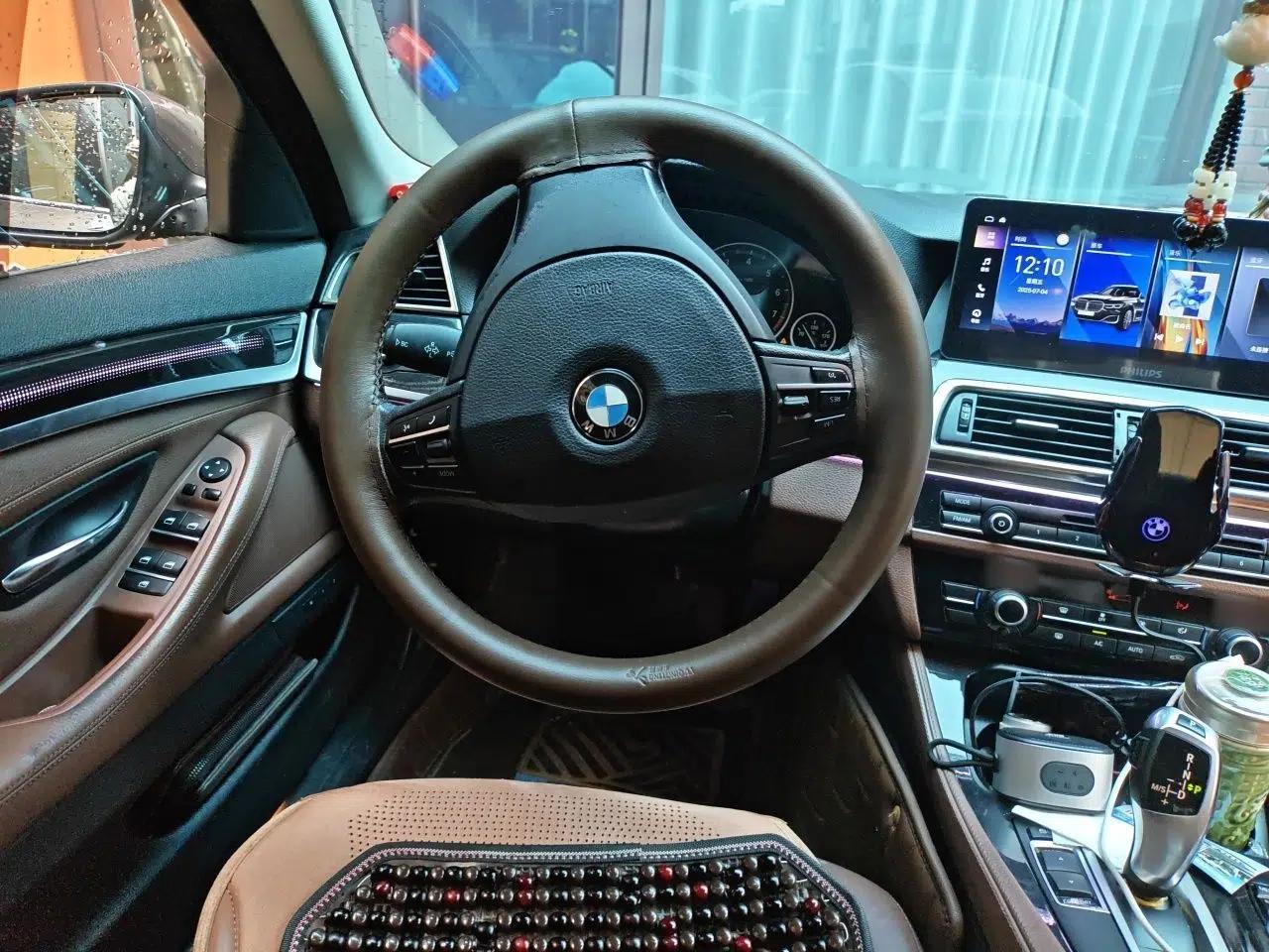 BMW 5 Series 2014 520Li Elegant Model — миниатюра 10
