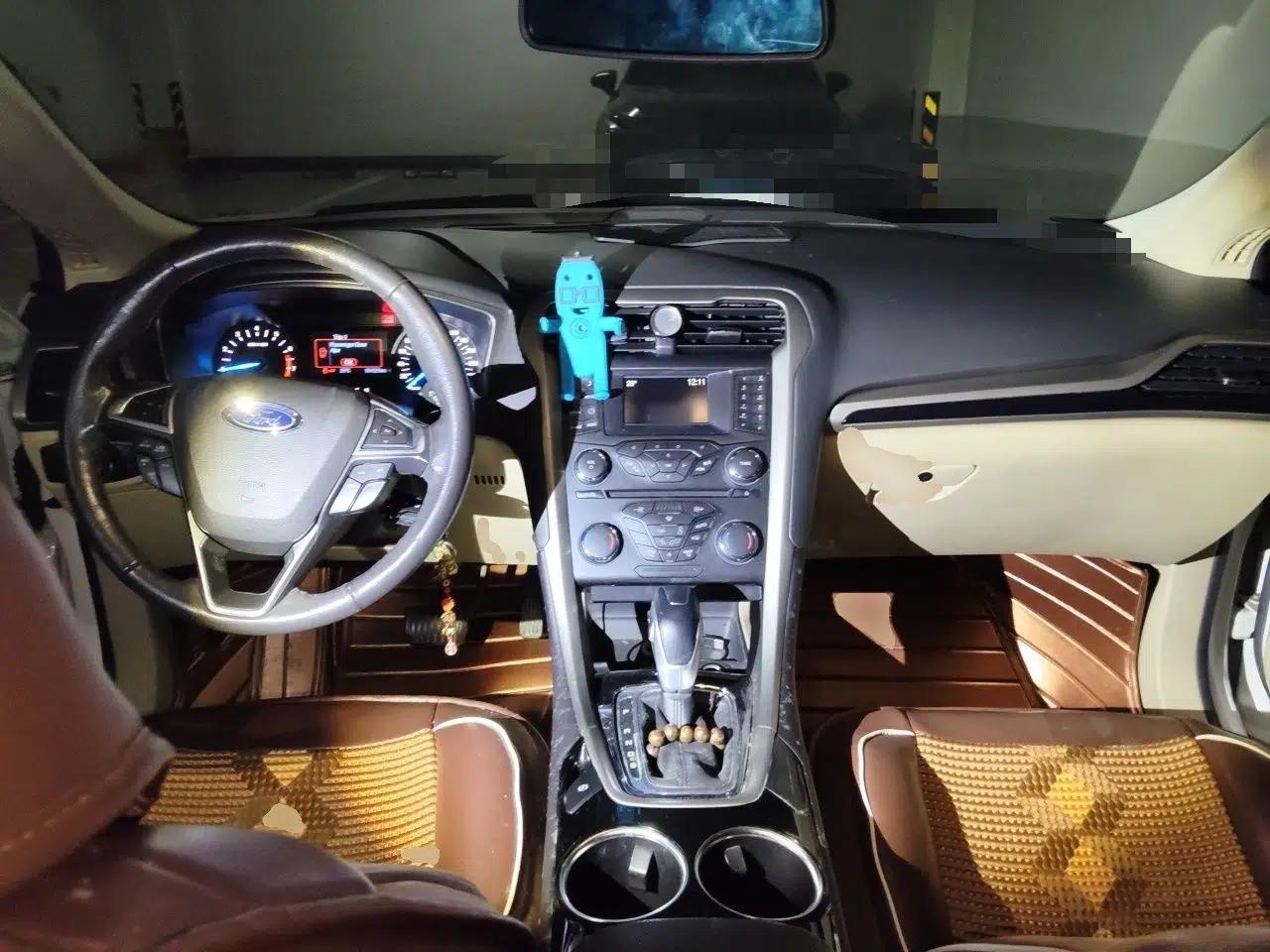 Ford Mondeo 2013 1.5L GTDi180 Fashion Edition — миниатюра 9