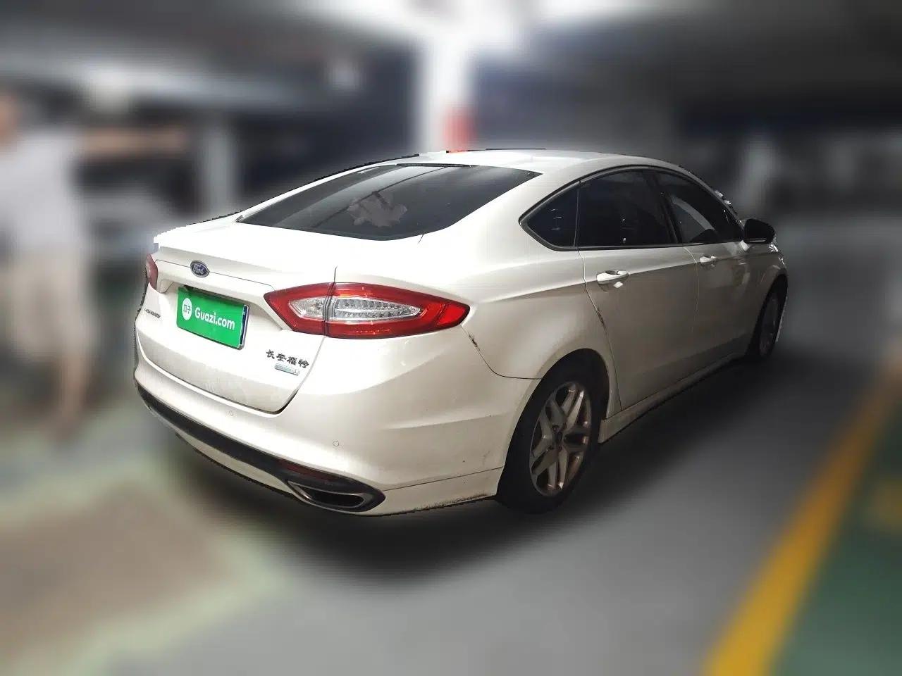 Ford Mondeo 2013 1.5L GTDi180 Fashion Edition — миниатюра 6