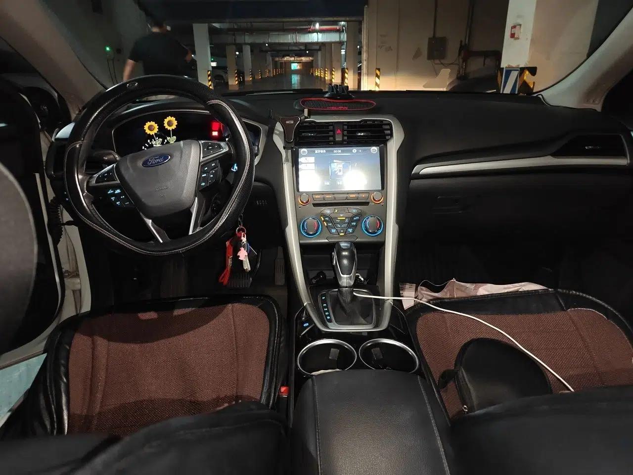 Ford Mondeo 2013 1.5L GTDi180 Fashion Edition — миниатюра 9