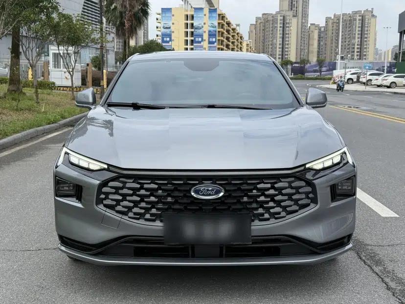 Ford Mondeo 2023 EcoBoost 180 Comfort Model — миниатюра 3