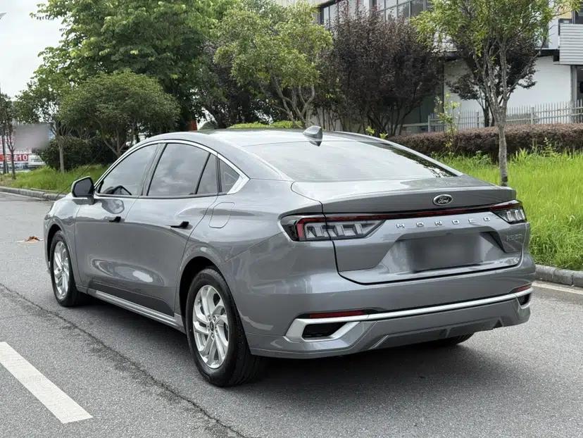 Ford Mondeo 2023 EcoBoost 180 Comfort Model — миниатюра 5