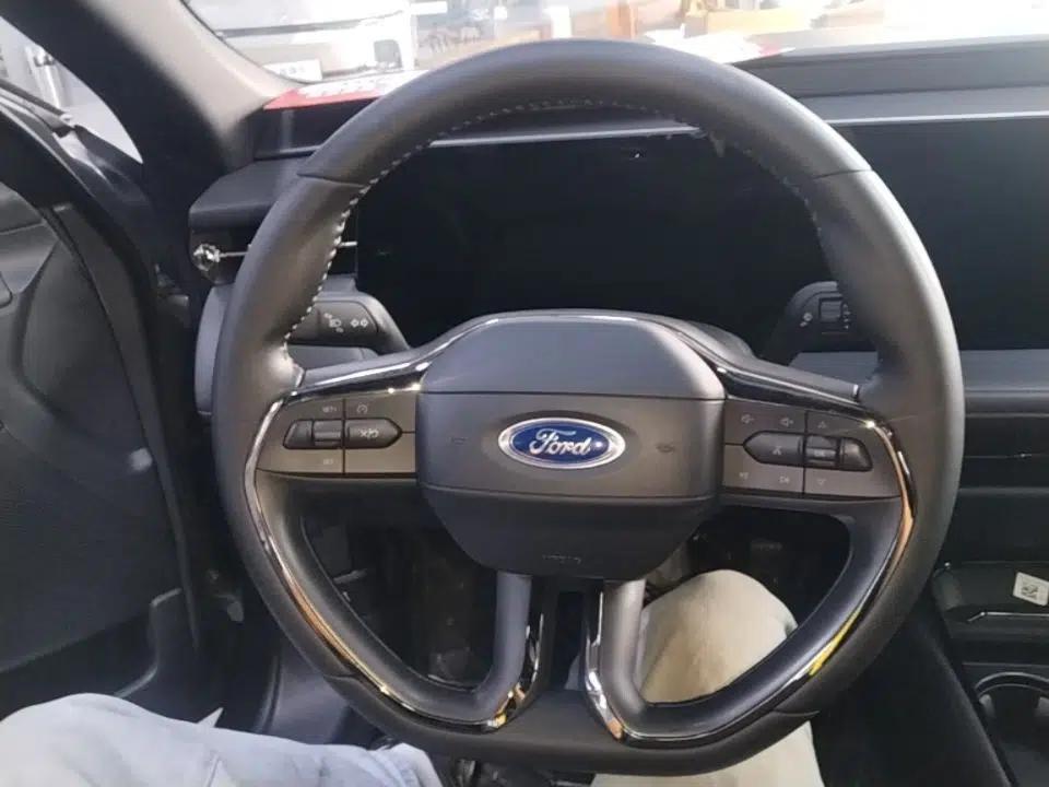 Ford Mondeo 2023 EcoBoost 180 Comfort Model — миниатюра 13