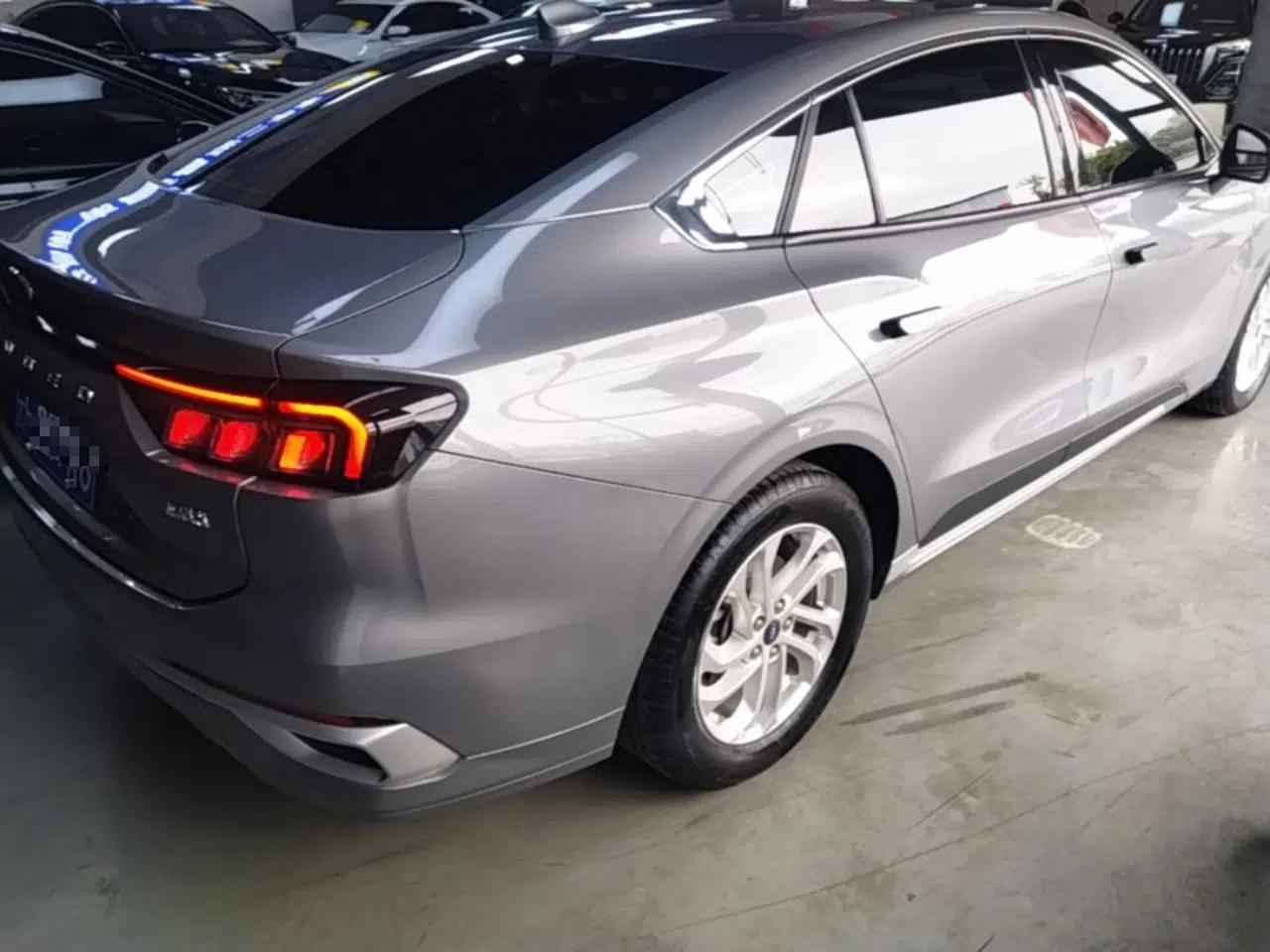 Ford Mondeo 2023 EcoBoost 180 Comfort Model — миниатюра 6