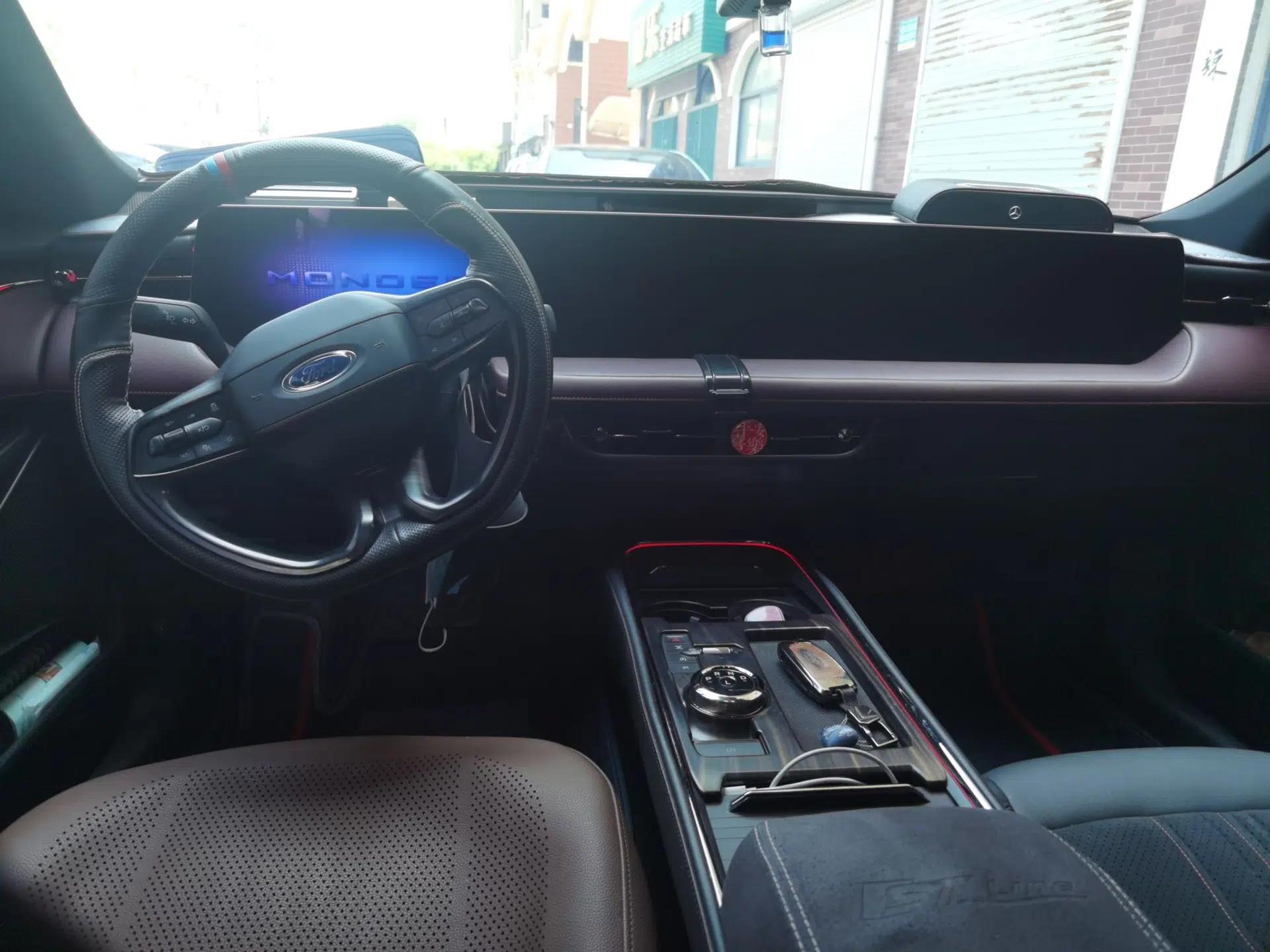 Ford Mondeo 2022 EcoBoost 245 Ultimate Model — миниатюра 9