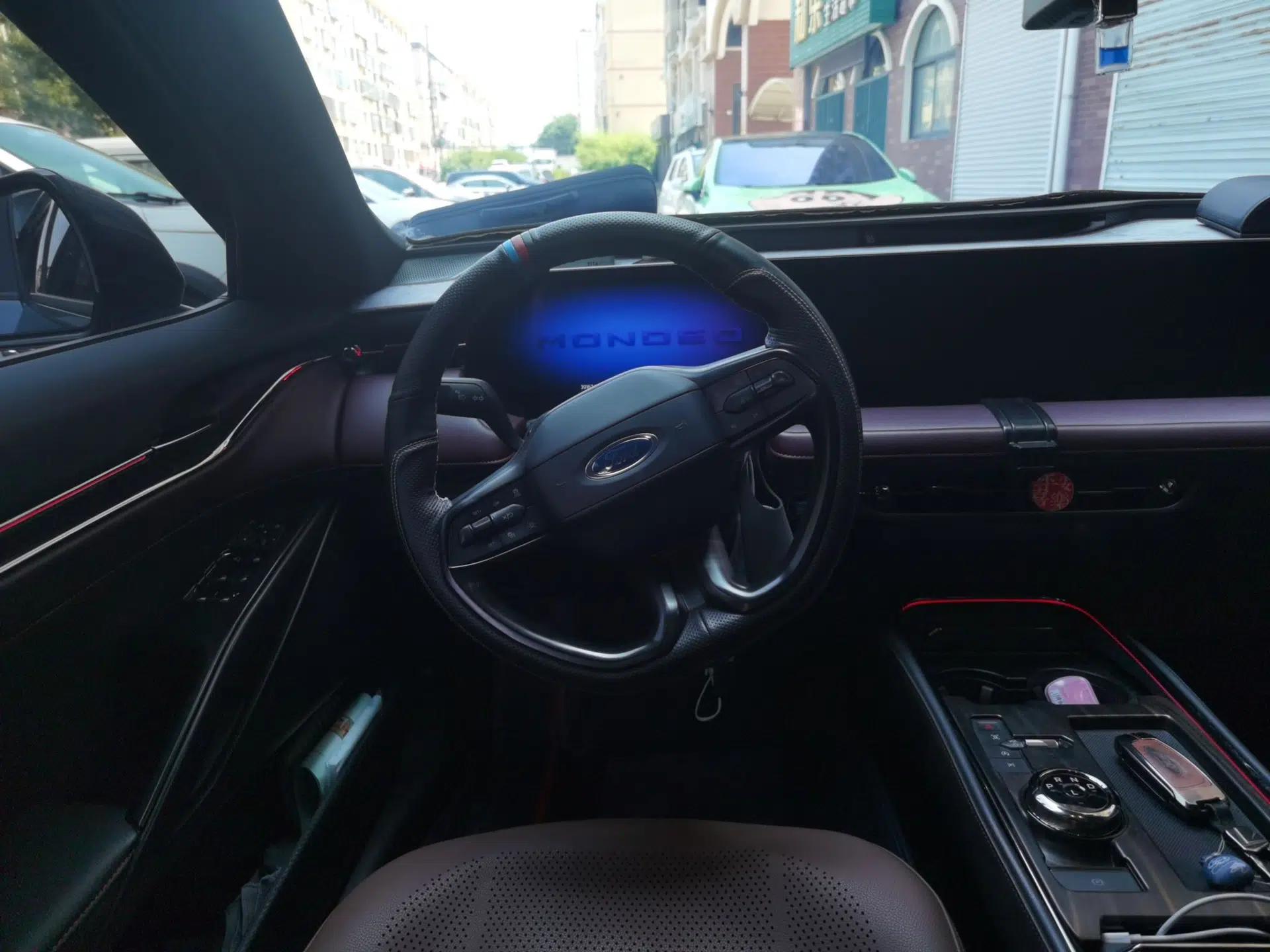 Ford Mondeo 2022 EcoBoost 245 Ultimate Model — миниатюра 10