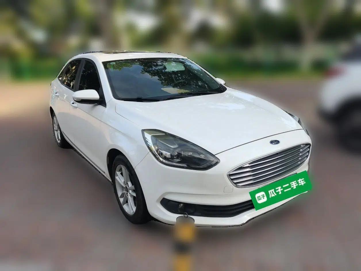 Ford Escort 2019 Revised Version 1.5L Automatic Enjoyment Type China VI Standard — миниатюра 3