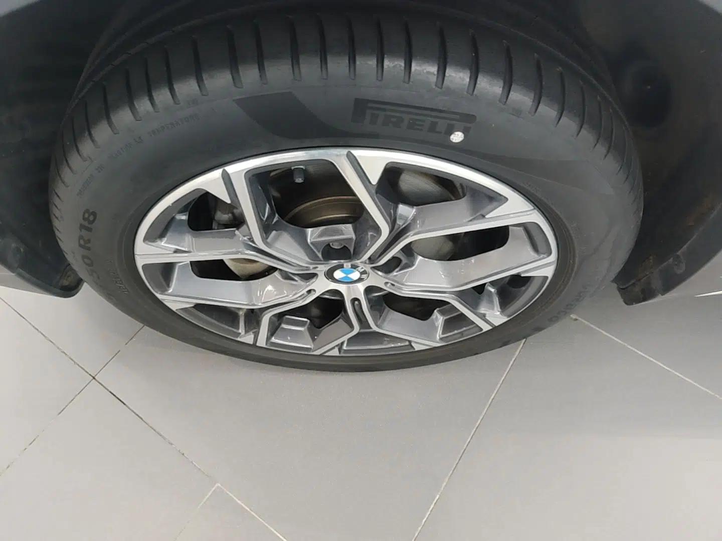 BMW X1 2021 sDrive20Li Premium Edition — миниатюра 10