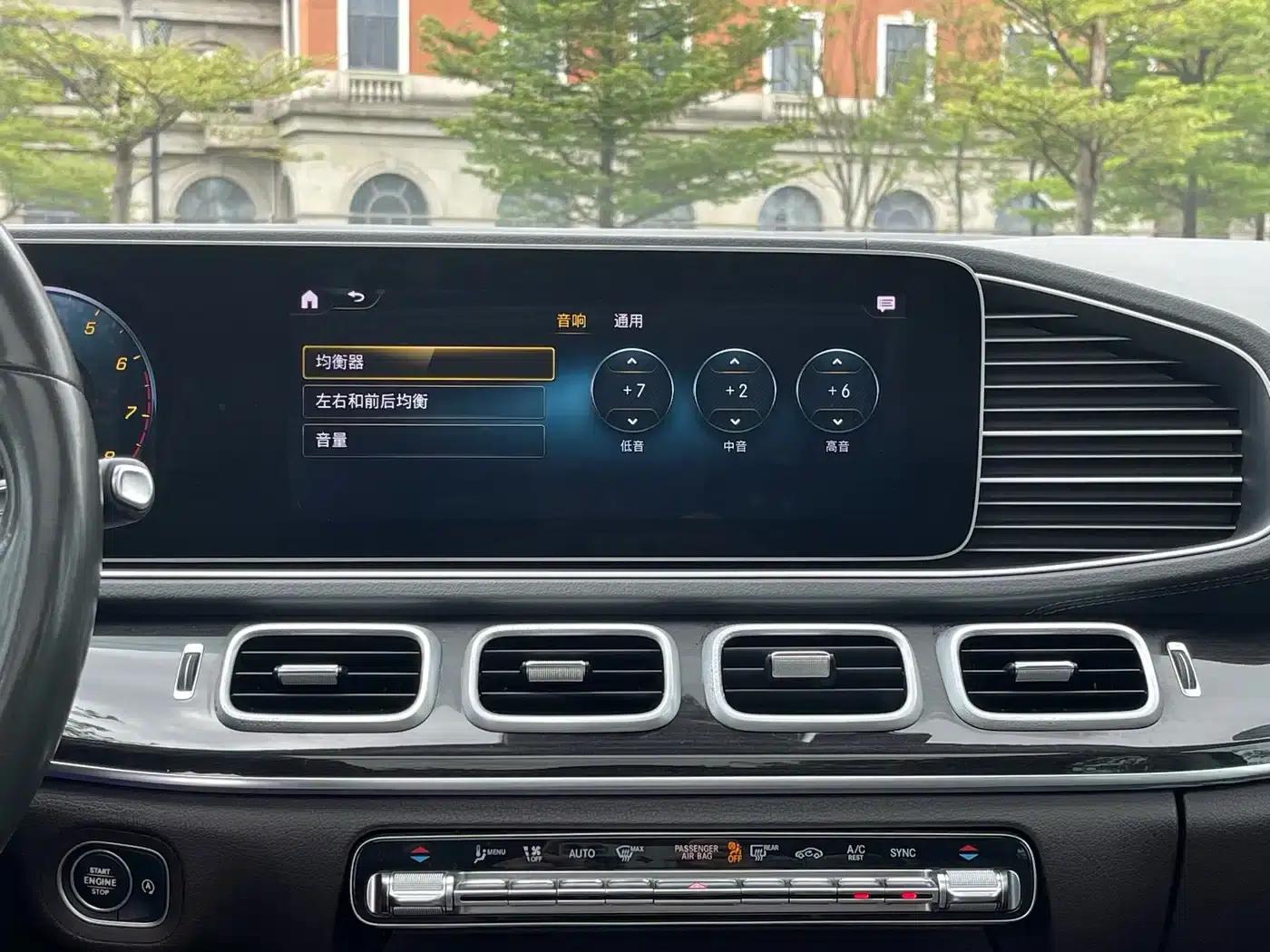 Mercedes-Benz GLE (Imported) 2020 Facelift GLE 350 4MATIC Fashion Model — миниатюра 21