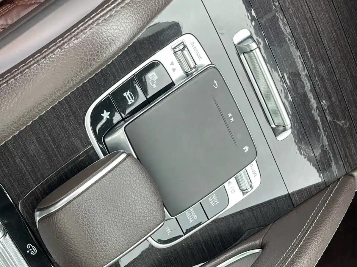 Mercedes-Benz GLE (Imported) 2020 Facelift GLE 350 4MATIC Fashion Model — миниатюра 23