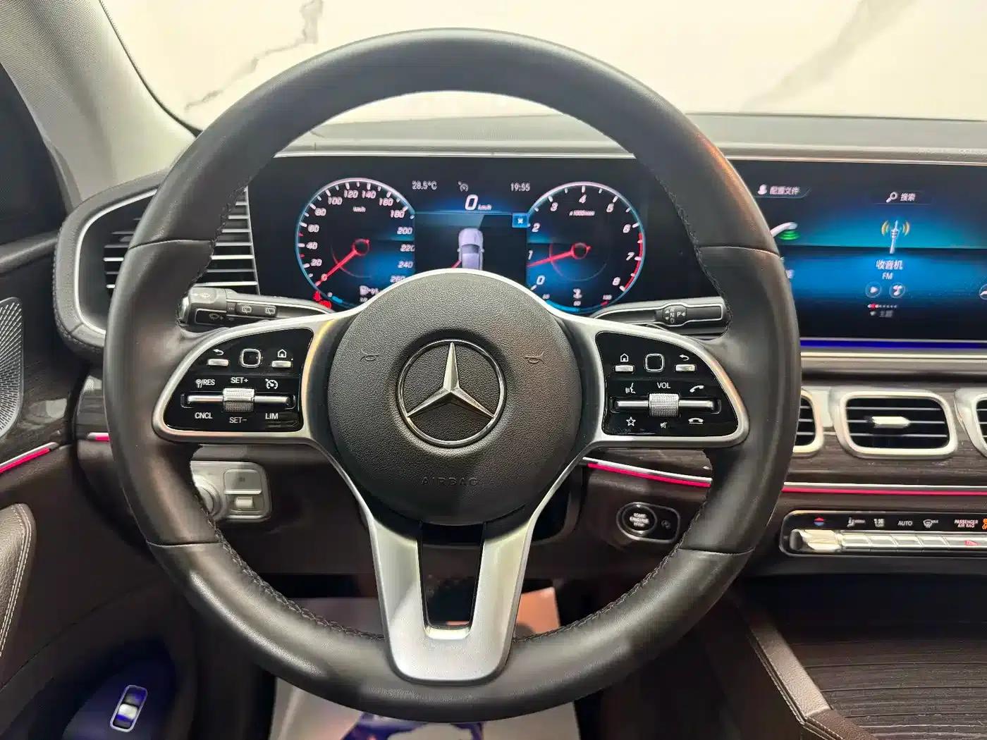 Mercedes-Benz GLE (Imported) 2020 GLE 350 4MATIC Fashion Model — миниатюра 14