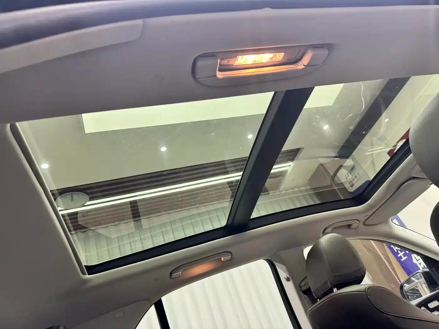 Mercedes-Benz GLE (Imported) 2020 GLE 350 4MATIC Fashion Model — миниатюра 20