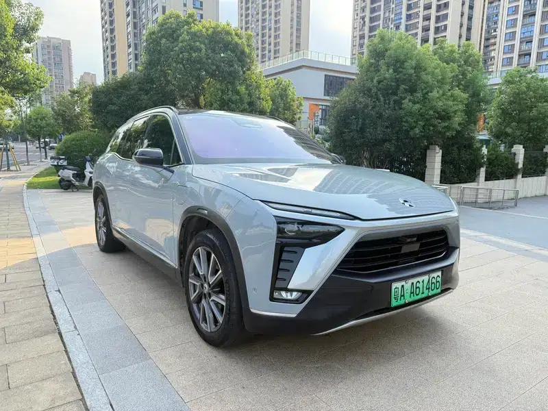 NIO ES8 2020 415KM Base Edition 7-Seater — миниатюра 3