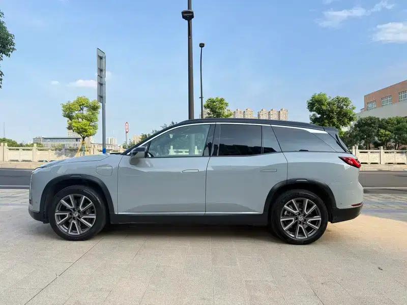 NIO ES8 2020 415KM Base Edition 7-Seater — миниатюра 4