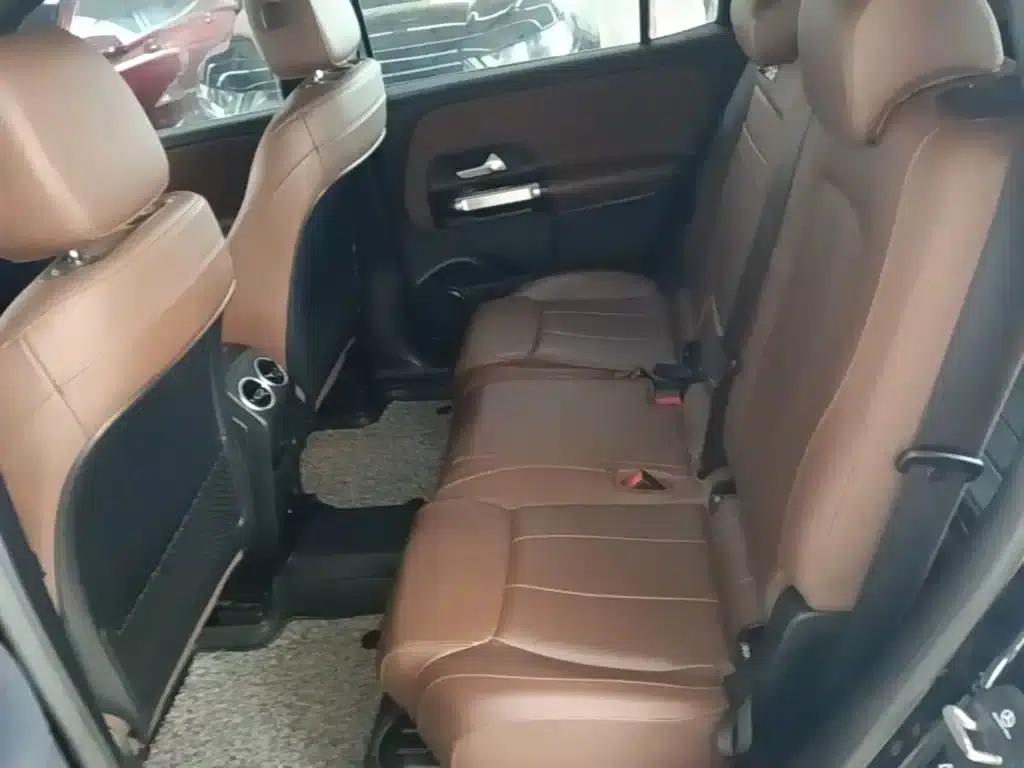 Mercedes-Benz GLB 2021 Fashion Edition — миниатюра 17