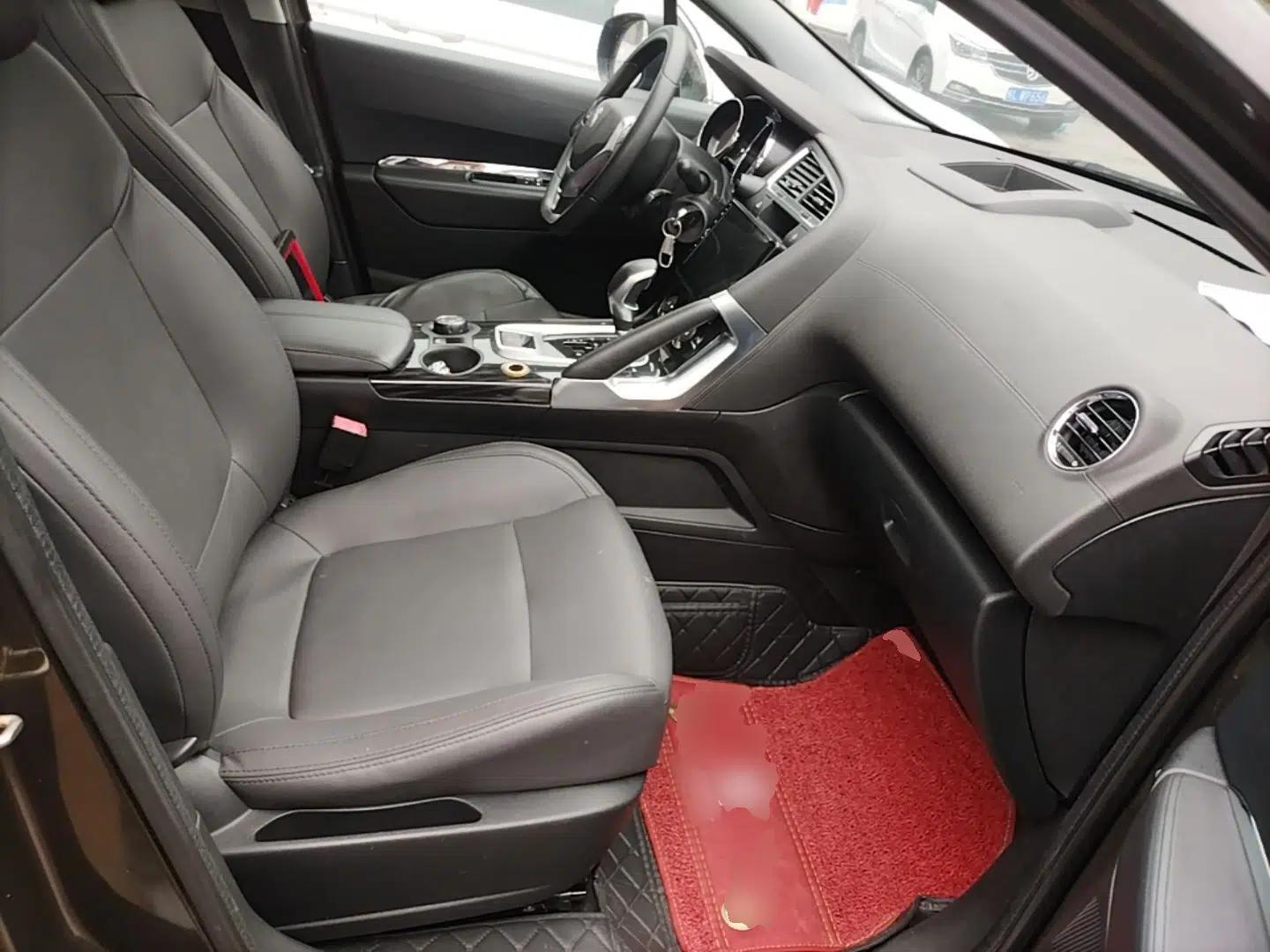Peugeot 3008 2015 1.6THP Automatic Classic Edition — миниатюра 19