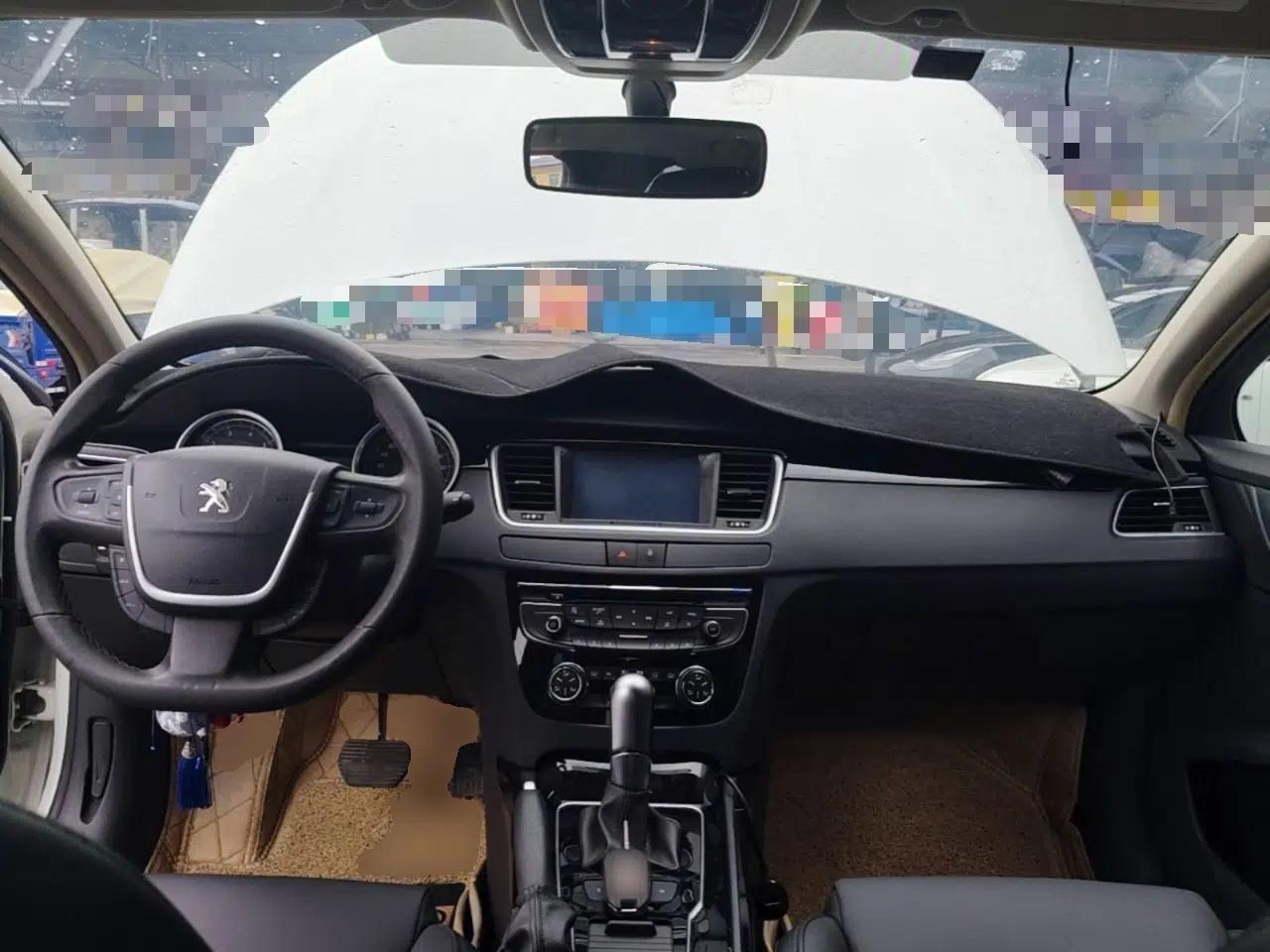 Peugeot 508 2013 2.0L 2nd Anniversary Edition with Automatic Sunroof – Classic Version — миниатюра 12