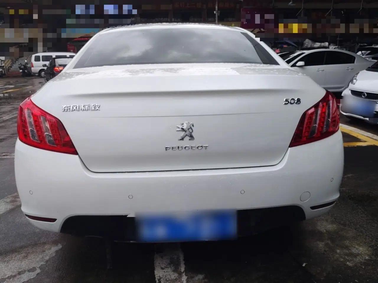 Peugeot 508 2013 2.0L 2nd Anniversary Edition with Automatic Sunroof – Classic Version — миниатюра 5