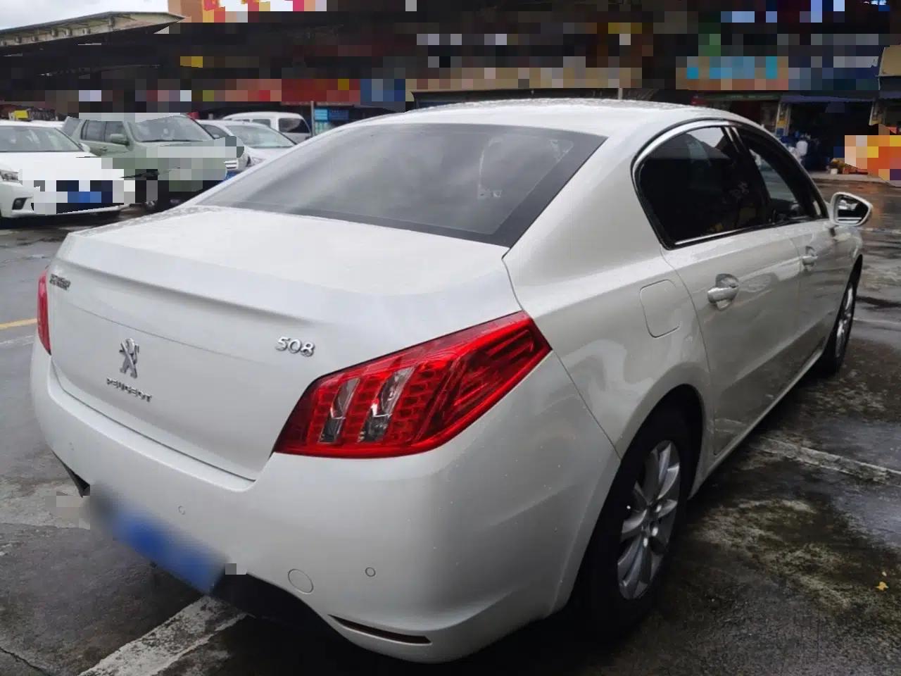 Peugeot 508 2013 2.0L 2nd Anniversary Edition with Automatic Sunroof – Classic Version — миниатюра 6