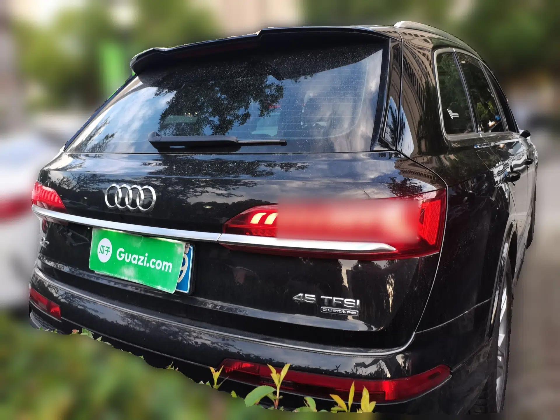 Audi Q7 2023 45 TFSI quattro S line Sport model — миниатюра 5