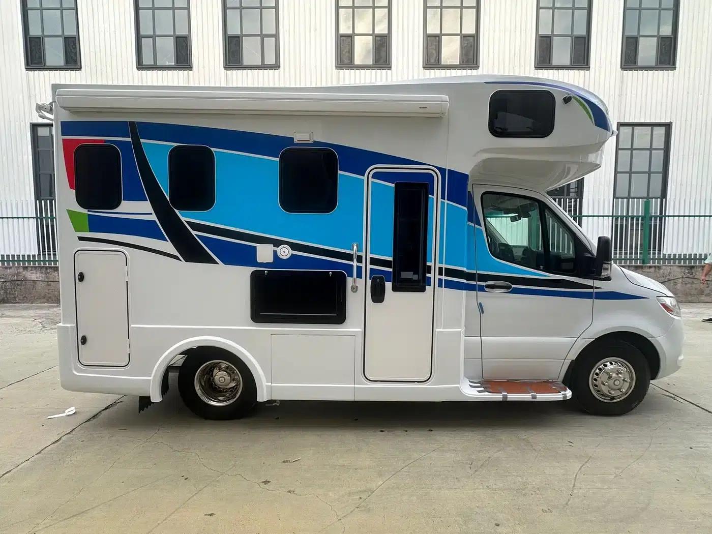 2022 Sprinter Motorhome 2.0T Diesel Version — миниатюра 6