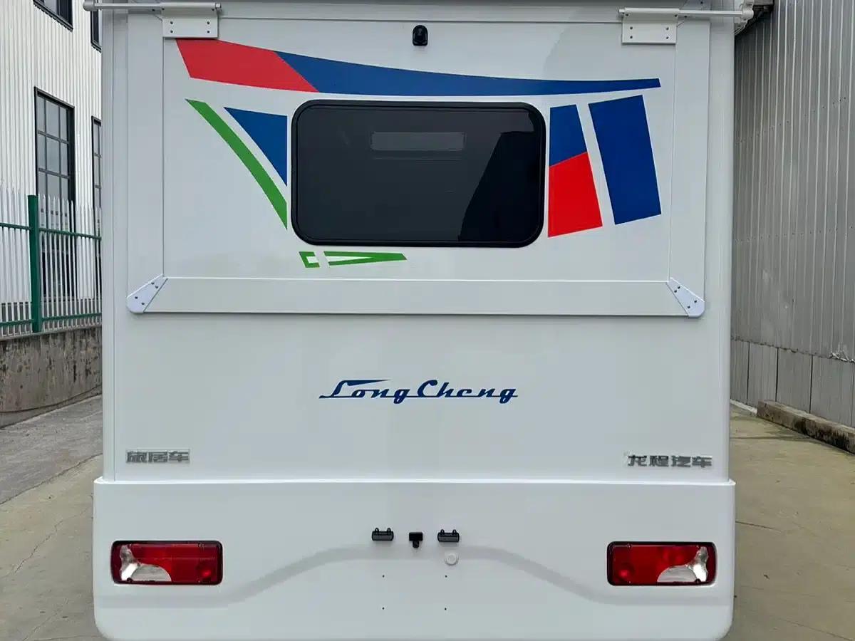 2022 Sprinter Motorhome 2.0T Diesel Version — миниатюра 8