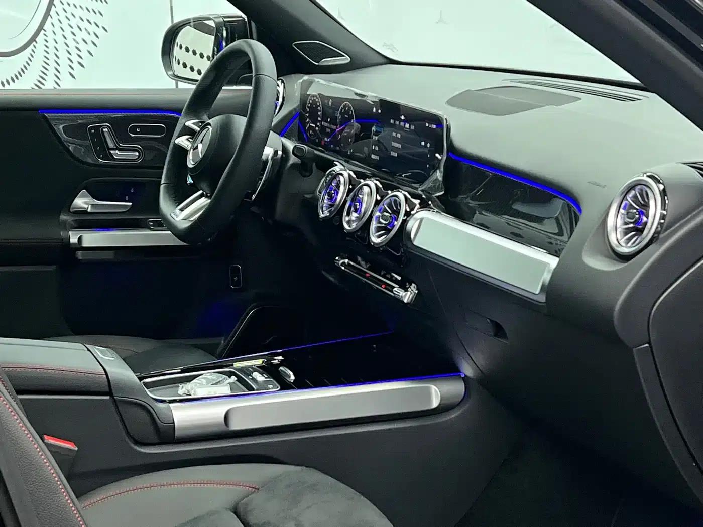 2024 Mercedes-Benz GLB AMG 35 4MATIC — миниатюра 11