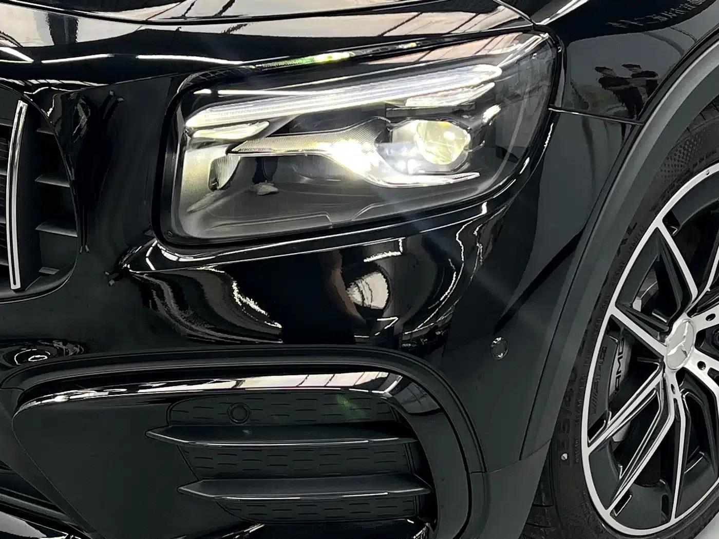 2024 Mercedes-Benz GLB AMG 35 4MATIC — миниатюра 3