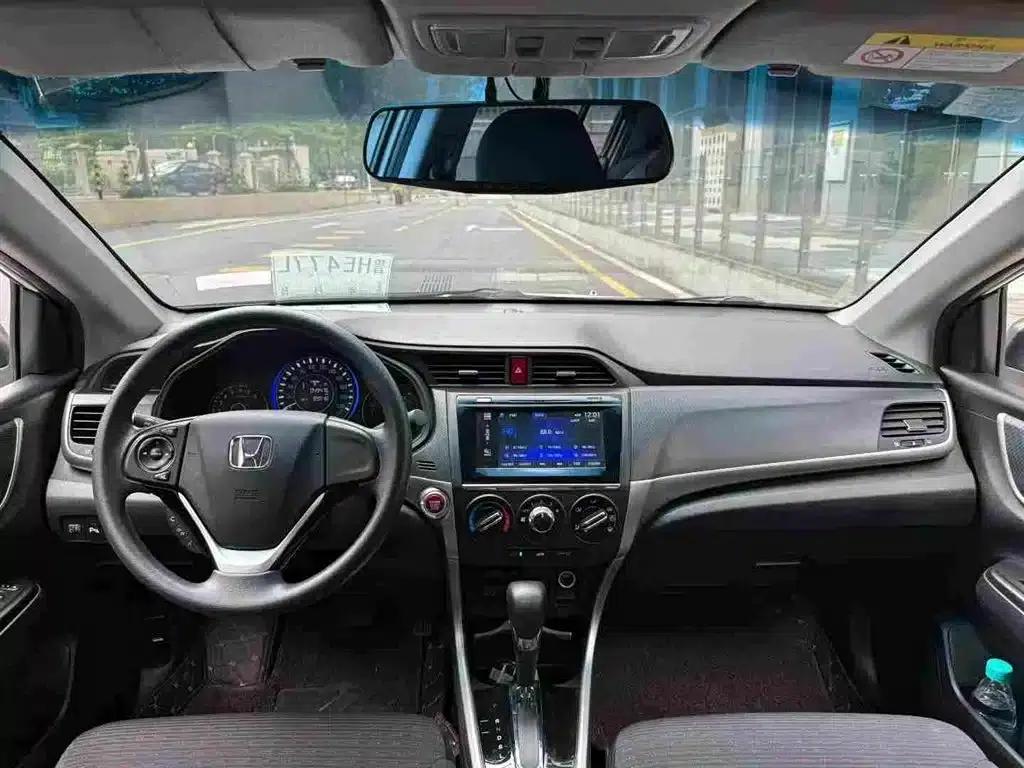 Honda Crider 2016 1.8L CVT Deluxe Edition — миниатюра 7