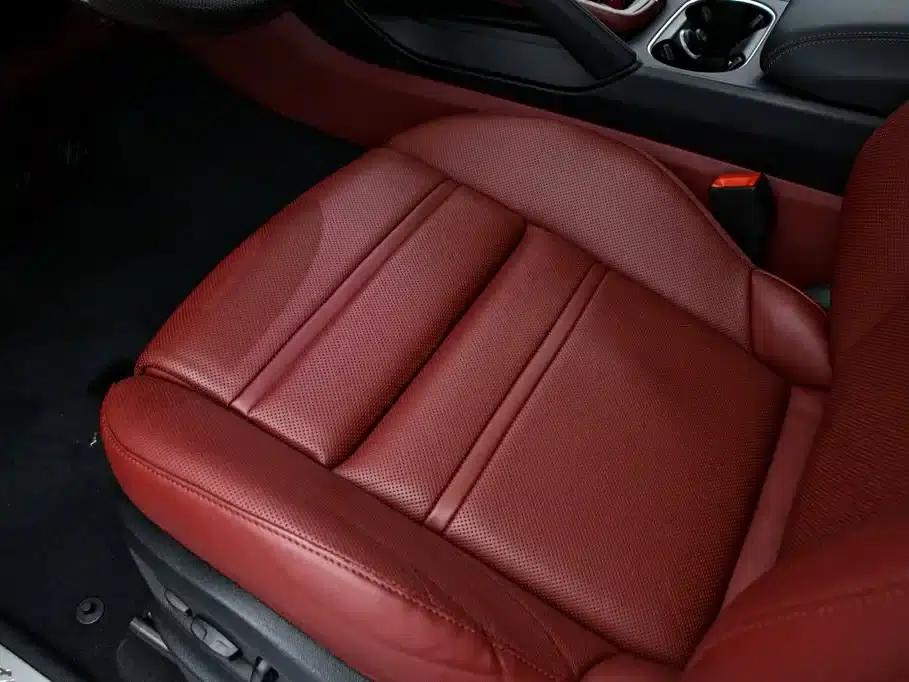 2023 Cayenne 3.0T Platinum Edition — миниатюра 12