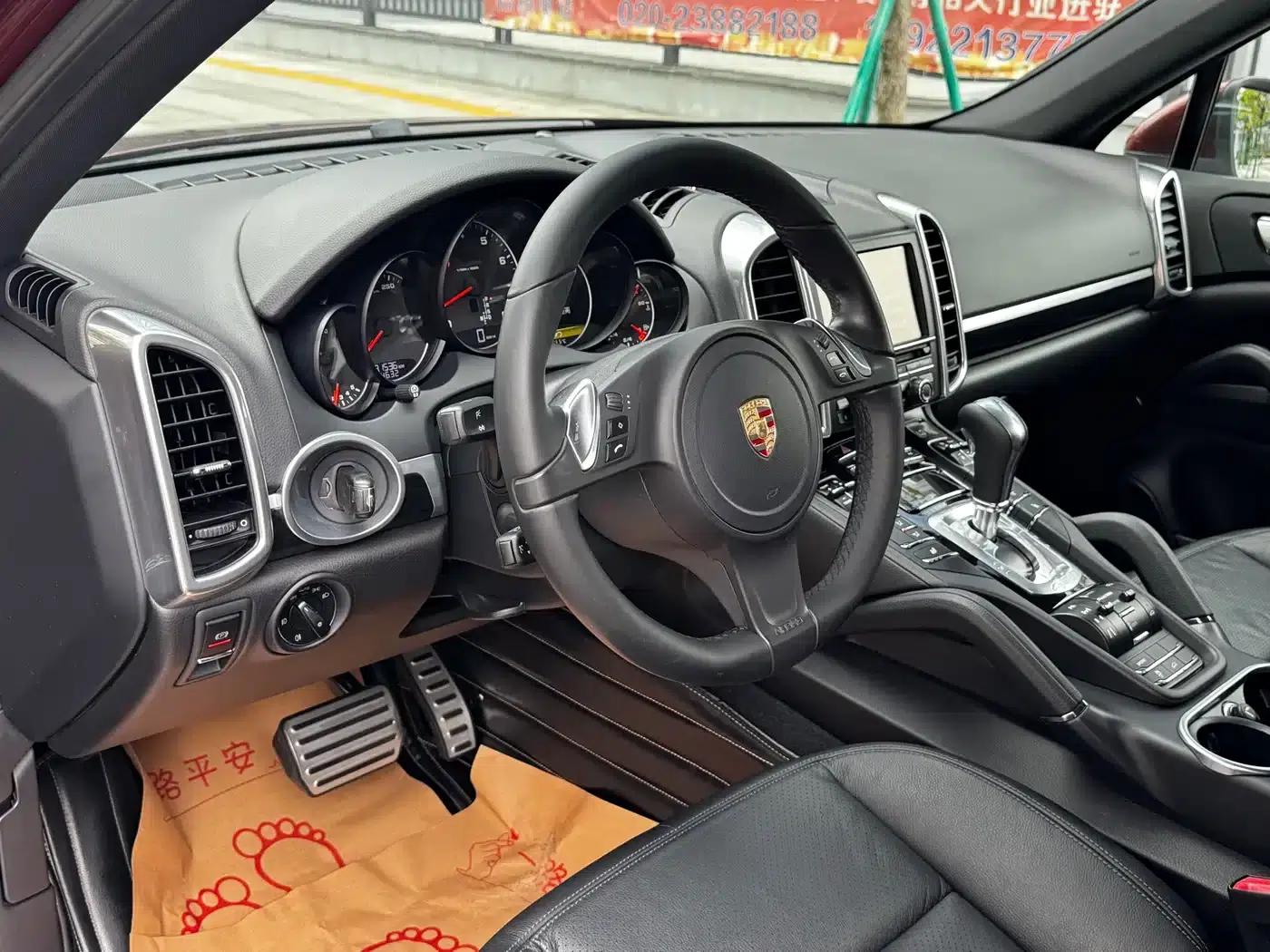 Cayenne 2011 Cayenne 3.0T — миниатюра 5