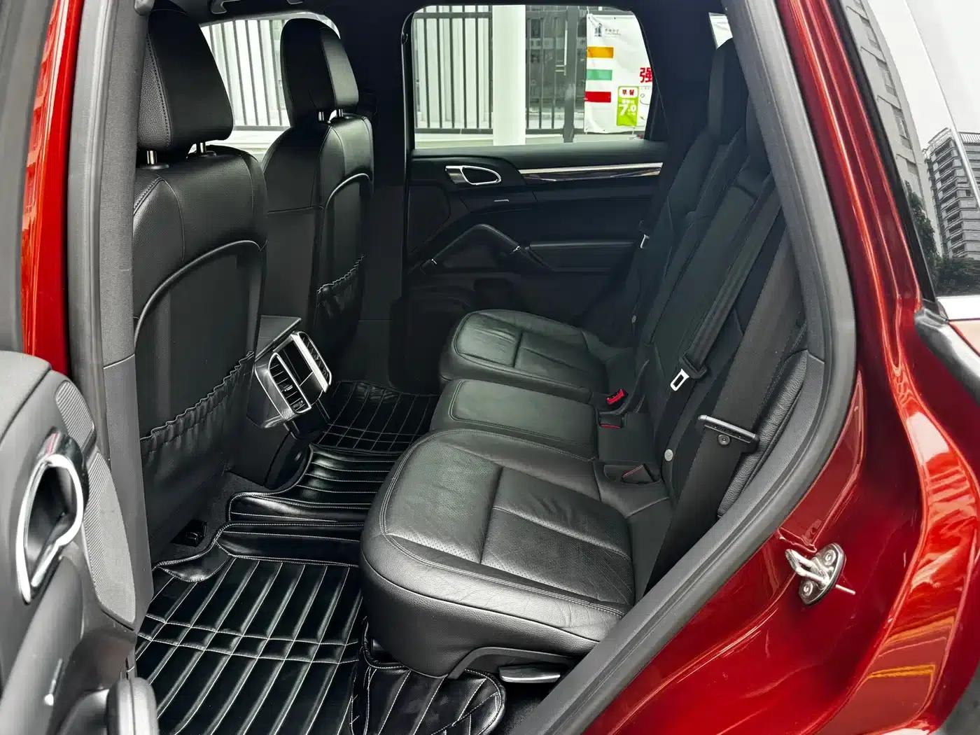 Cayenne 2011 Cayenne 3.0T — миниатюра 8