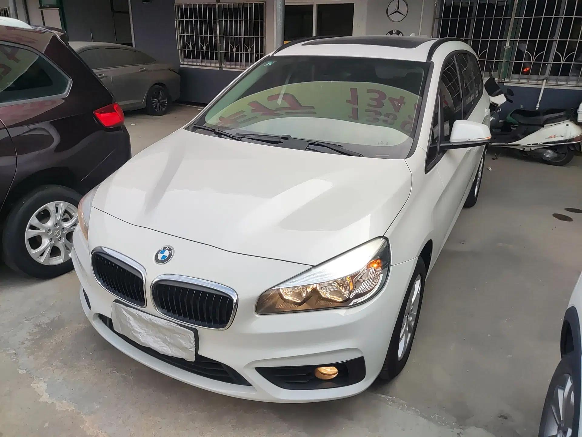 BMW 2 Series Gran Tourer 2015 218i Leading Model — миниатюра 3