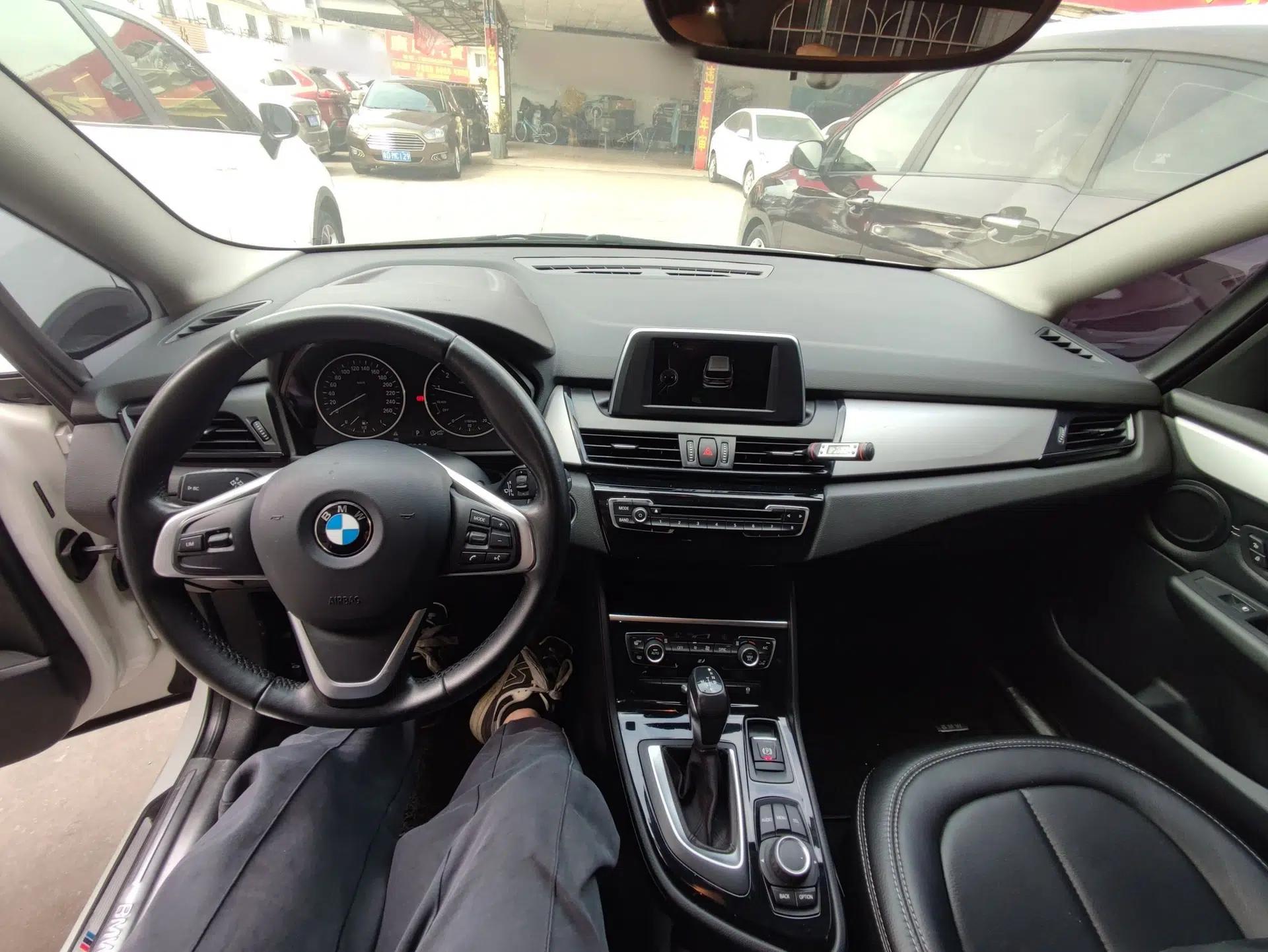 BMW 2 Series Gran Tourer 2015 218i Leading Model — миниатюра 21