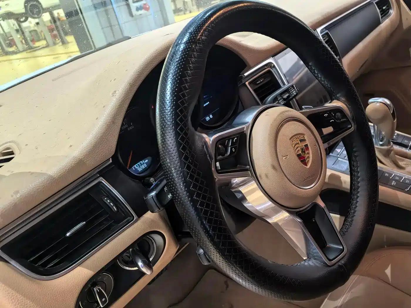 2014 Macan 2.0T — миниатюра 4