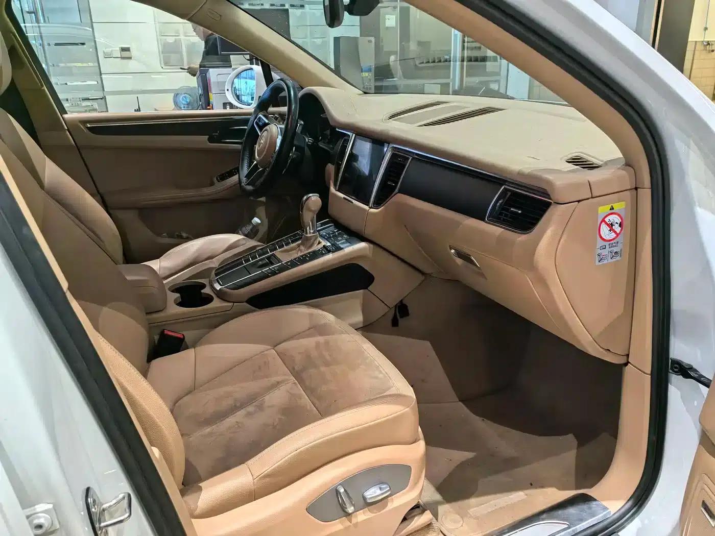 2014 Macan 2.0T — миниатюра 6