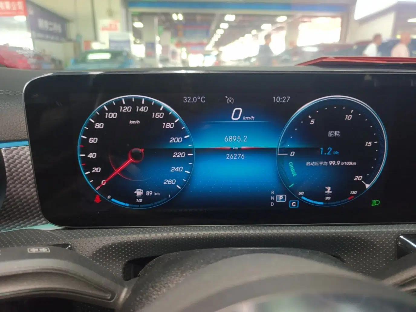 Mercedes-Benz A-Class 2022 Restyled A 200 L Sport Sedan Fashion Version — миниатюра 19