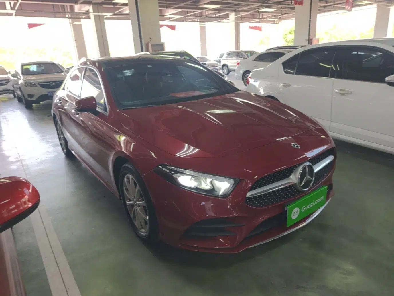 Mercedes-Benz A-Class 2022 Restyled A 200 L Sport Sedan Fashion Version — миниатюра 3