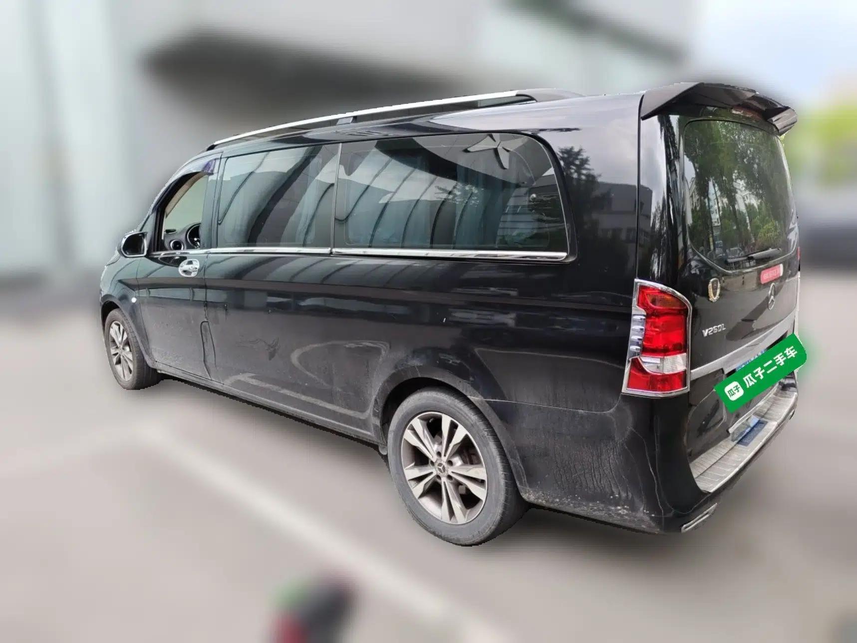 Mercedes-Benz Vito 2018 2.0T Elite Version 7 Seats China V Emission Standard — миниатюра 4