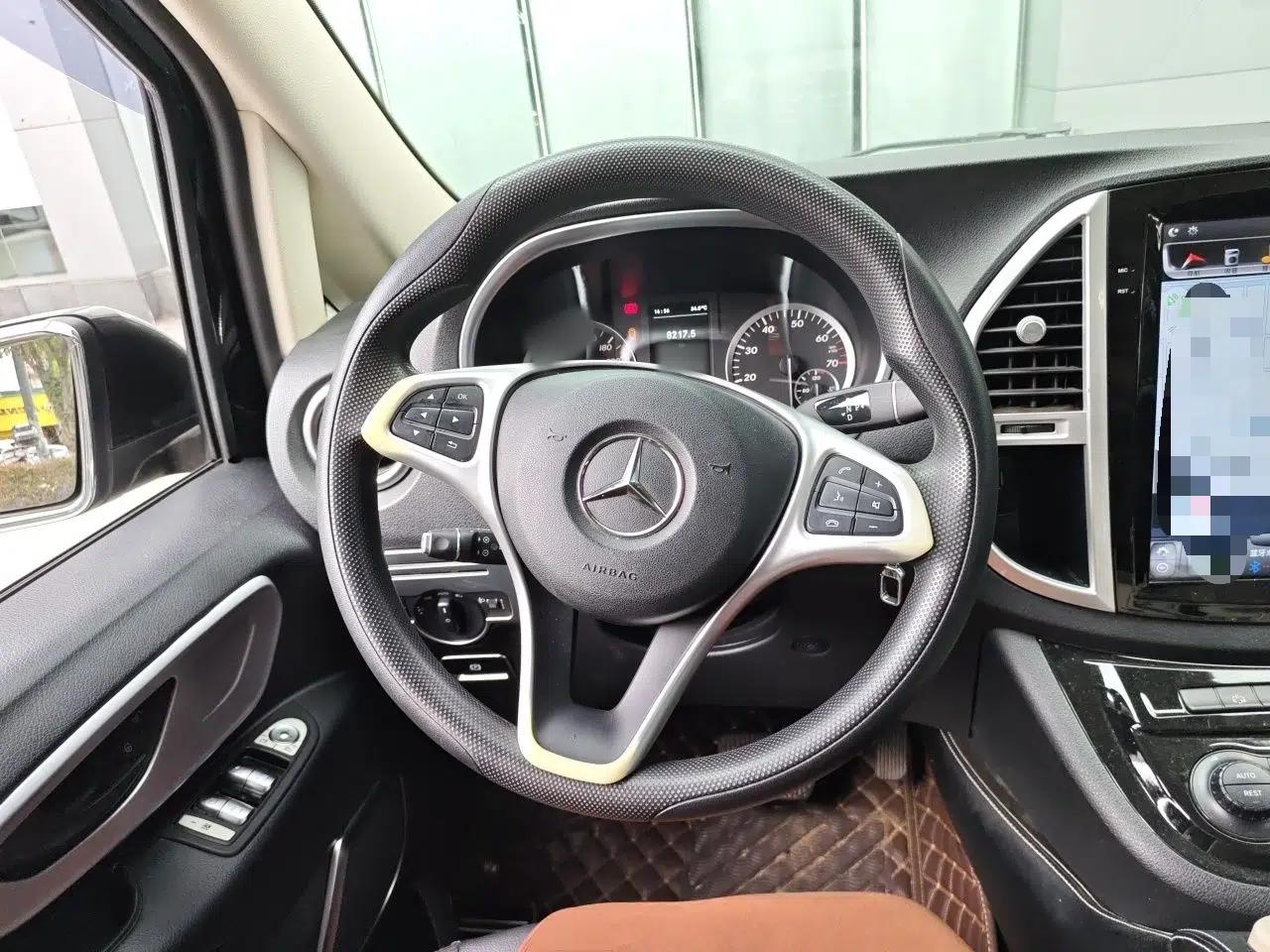 Mercedes-Benz Vito 2018 2.0T Elite Version 7 Seats China V Emission Standard — миниатюра 10