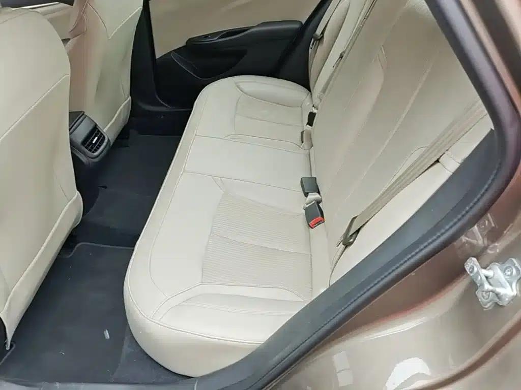 Buick Excelle 2016 15N Manual Elite — миниатюра 17